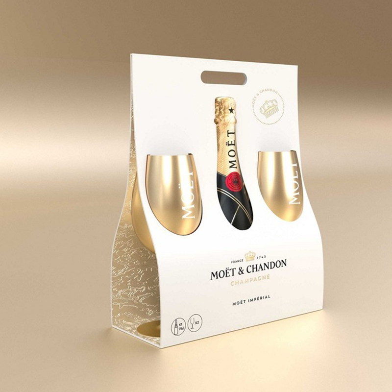 MOËT & CHANDON BRUT IMPERIAL 2本セット Moët & Chandon brut Impérial Geschenkbox met gouden glazen!