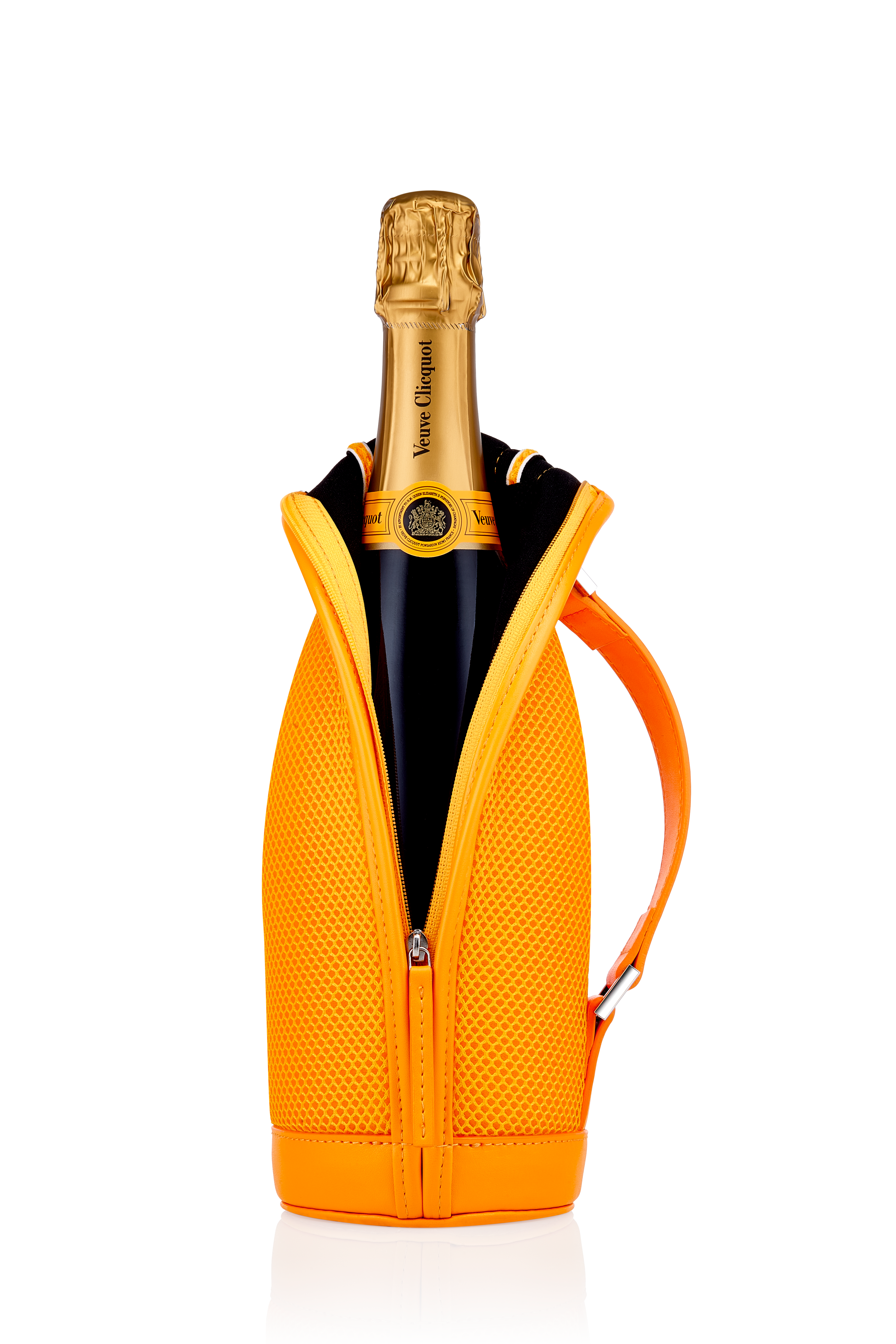 Veuve Clicquot Brut 'Ice Jacket' champagne met cooler 75 CL Veuve Clicquot Brut 'Ice Jacket' champagne met cooler 75 CL