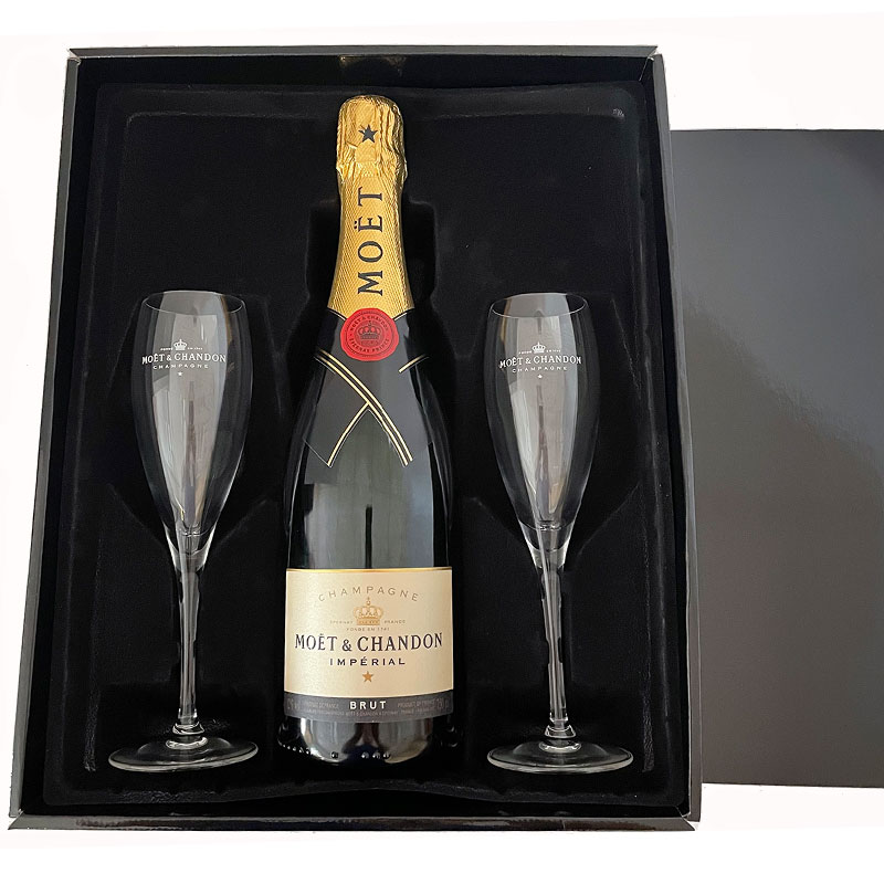 Moët & Chandon Brut Impérial in luxe geschenkdoos met glazen 75CL